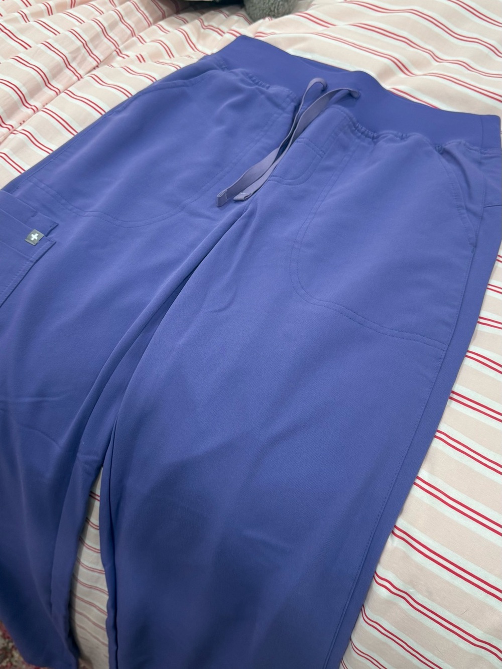 FIGS isabel wide leg scrub bottoms
